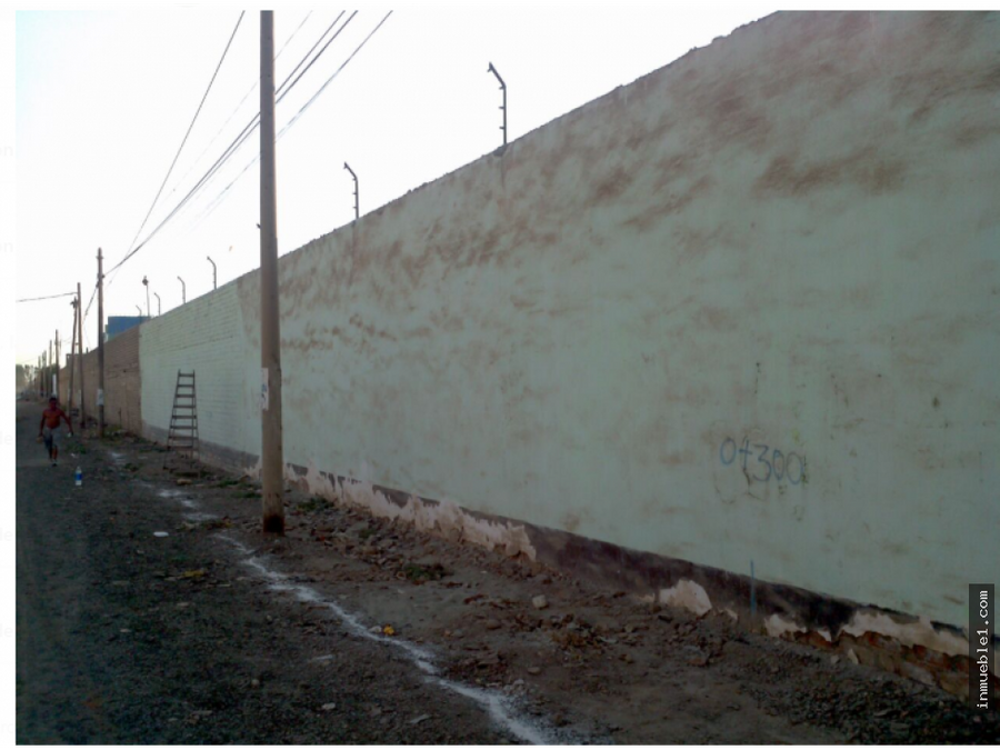 Venta terreno almacen cercado y oficinas en Av. Chacra Cerro, Comas.